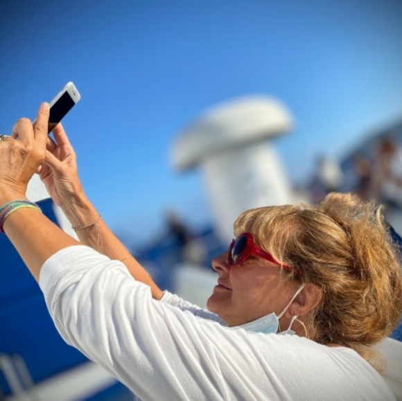 Meet your Posher, Miser - Picture 1 of 1